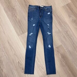 Hollister Distressed Blue Women's Jeans